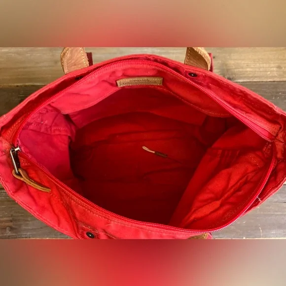 Fjallraven Red Backpack - Picture 12 of 16